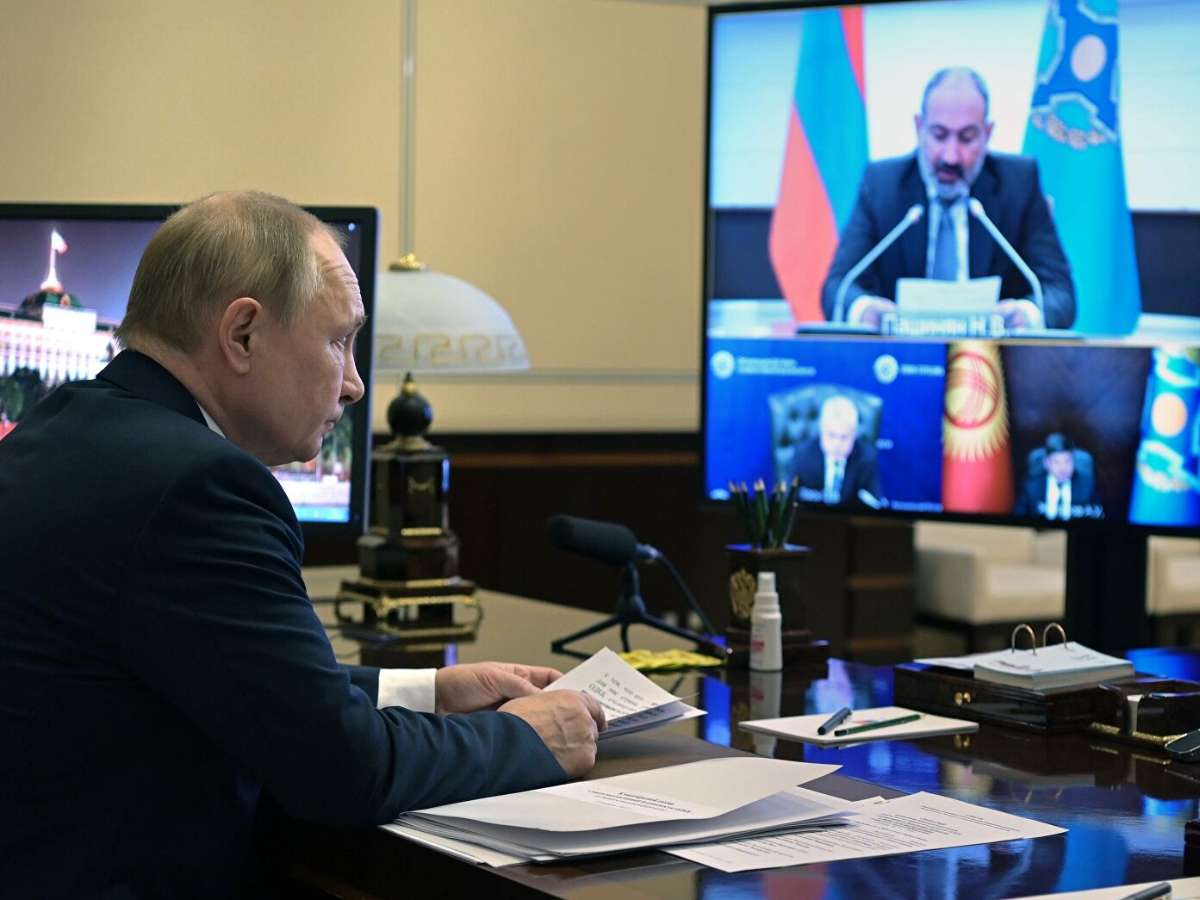 Путин высказался о подготовленной атаке на Казахстан