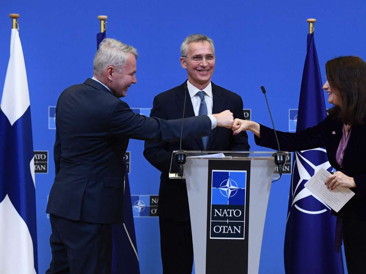 Саули Ниинистё: Финляндия подаст официальную заявку о вступлении в НАТО 17 мая.