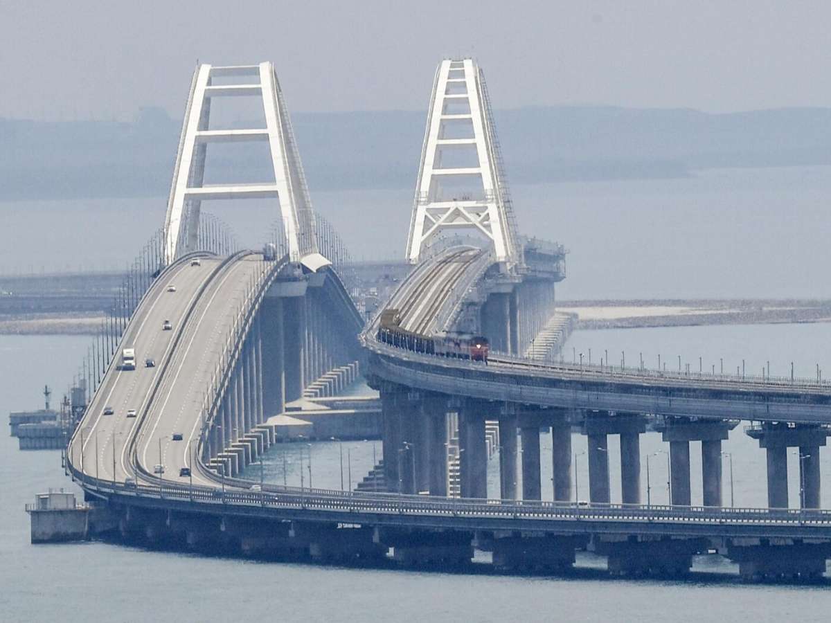 Киев совместно с министерством обороны Великобритании планировал уничтожить Крымский мост.