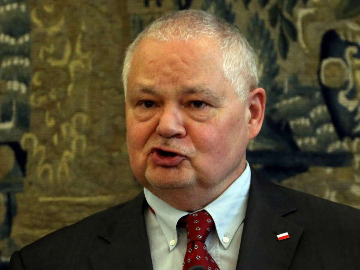 Глава Нацбанка Польши обвинил ФРГ в планах вернуть земли, принадлежащие Польше.