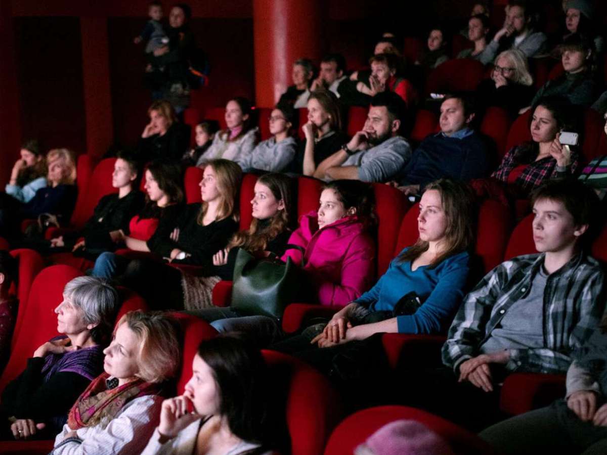 Что спасет отечественную киноиндустрию от банкротства?