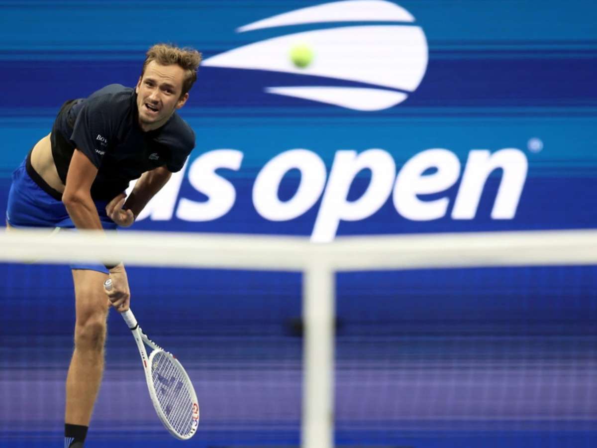 Даниил Медведев проиграл в четвертом круге US Open.