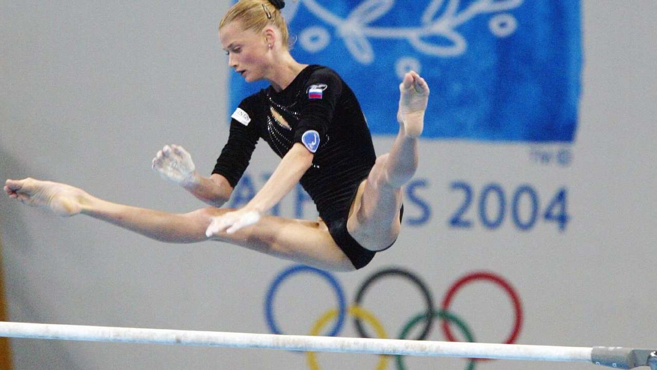МОК презентовал видео об эволюции женской спортивной гимнастики, в котором не упомянул россиянок
