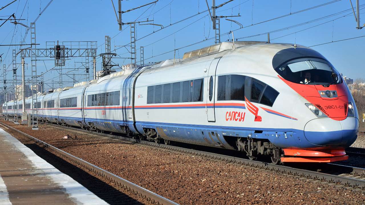 Сервисное обслуживание «Сапсанов» вместо ушедшего из России Siemens будут вести «Уральские локомотивы» 