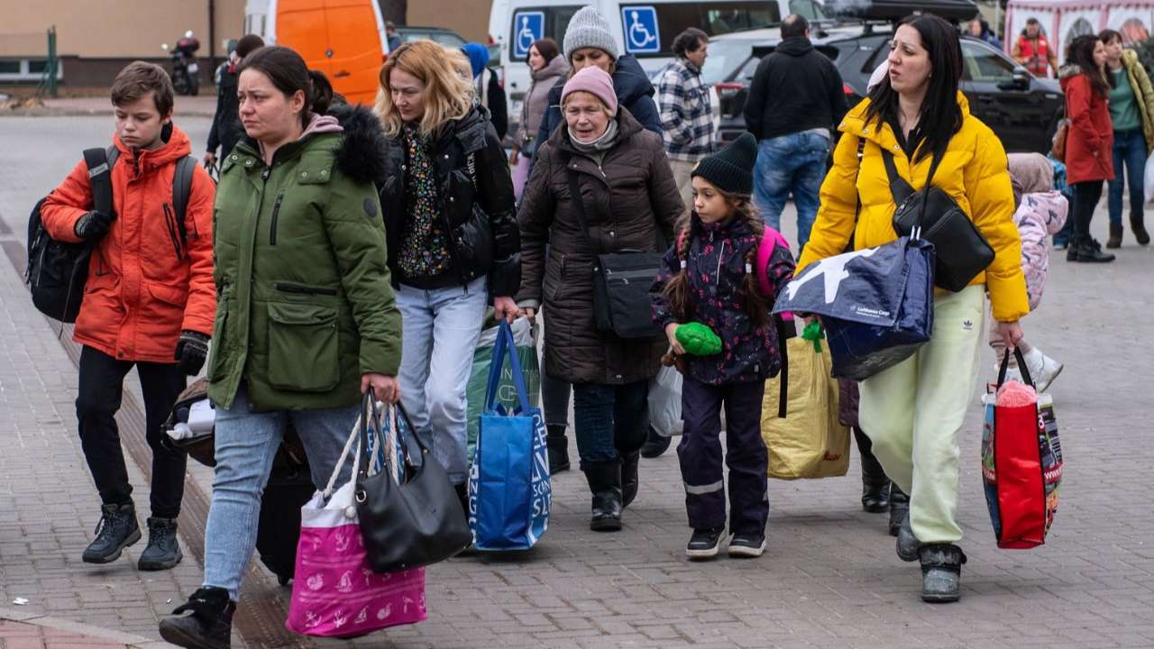 Россия выплатила более 11 млрд рублей беженцам с Украины