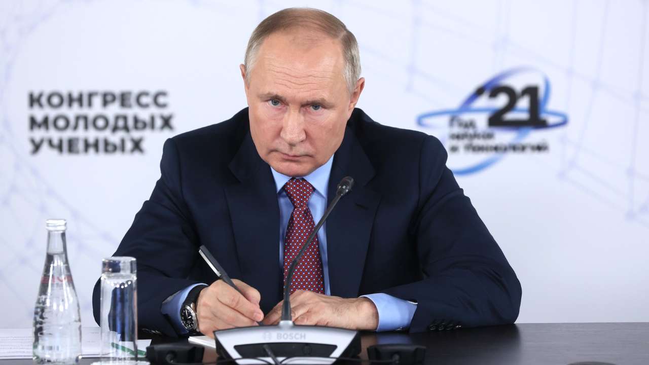 Путин: Люди в новых регионах должны почувствовать преимущества жизни в России