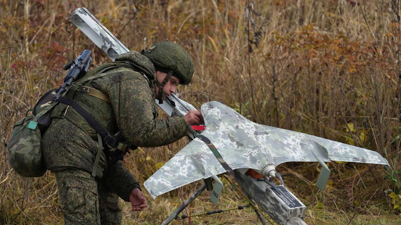 Новейшие российские дроны-разведчики «Тахион» успешно применяются в зоне СВО