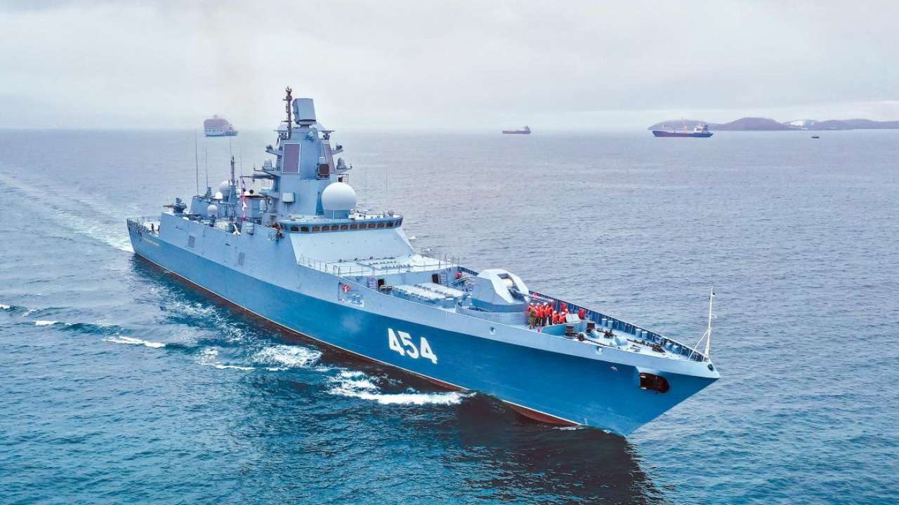 Российский фрегат «Адмирал Горшков» отработал нанесение удара гиперзвуковой ракетой «Циркон» в Атлантическом океане