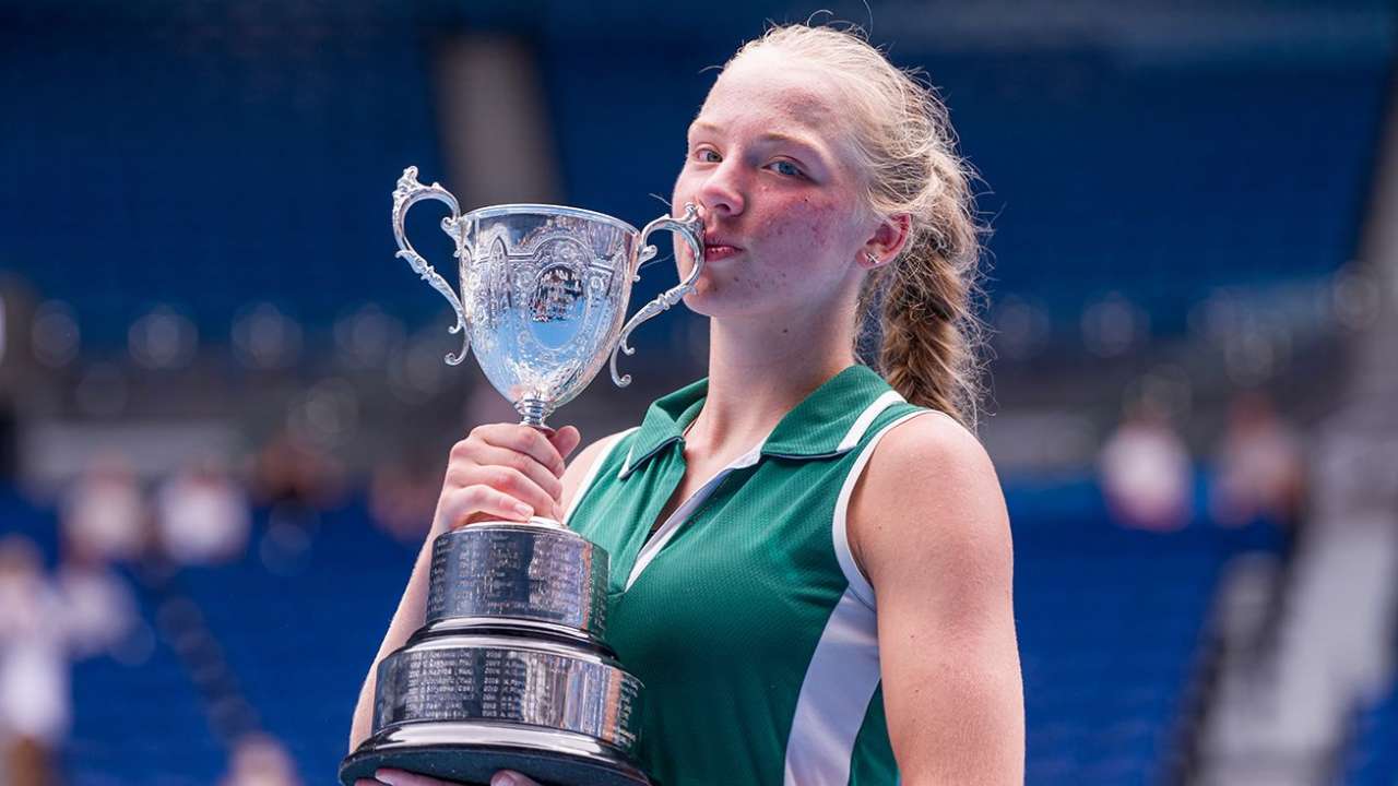 Россиянка Алина Корнеева выиграла юниорский Australian Open