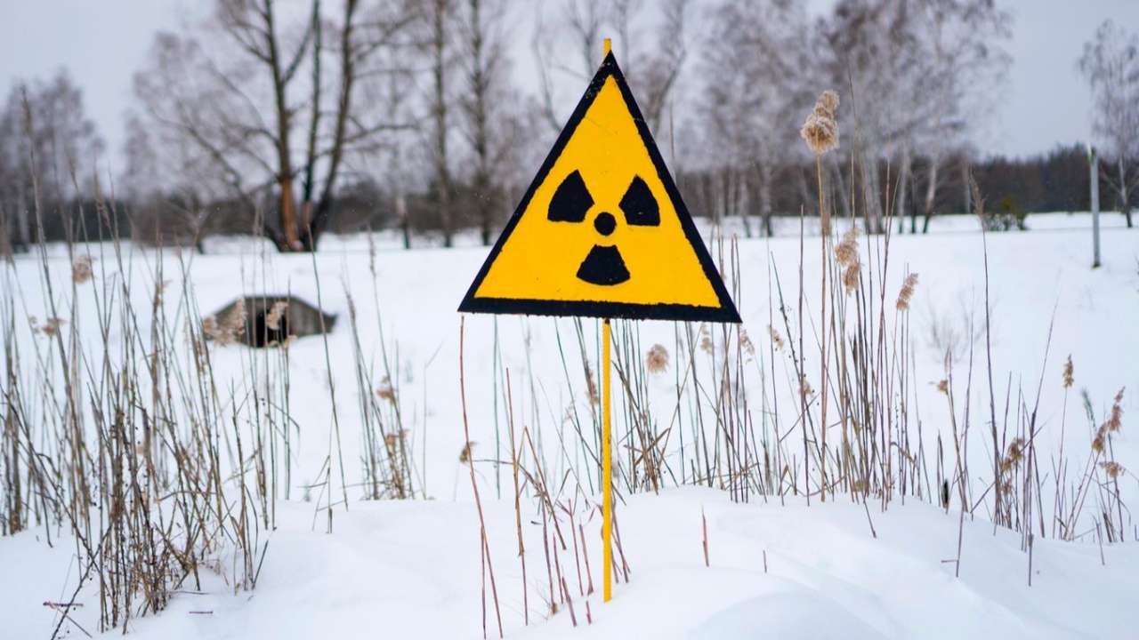 В Минобороны предупредили о готовящейся провокации Украины с обвинением России в вывозе радиоактивных отходов с Чернобыльской АЭС