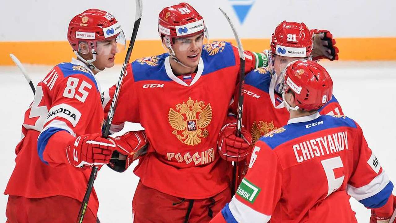 Международная федерация хоккея продлила отстранение сборной России от турниров под своей эгидой