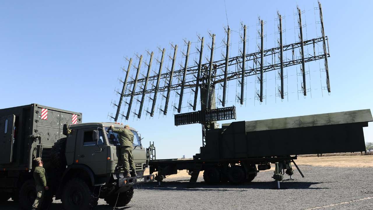 Минобороны впервые показало боевую работу новейшей радиолокационной станции «Ниобий» в зоне СВО