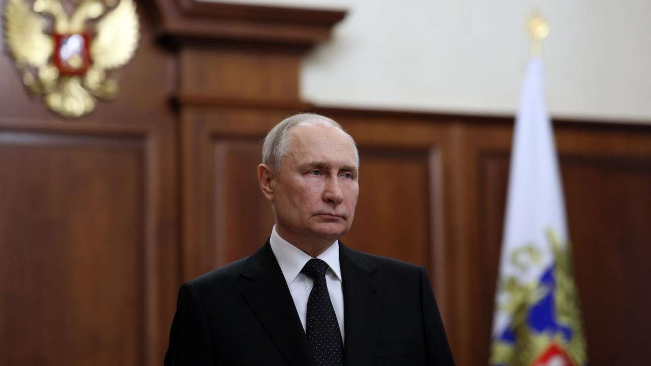 Путин выступил с обращением к Вооруженным силам и гражданам России