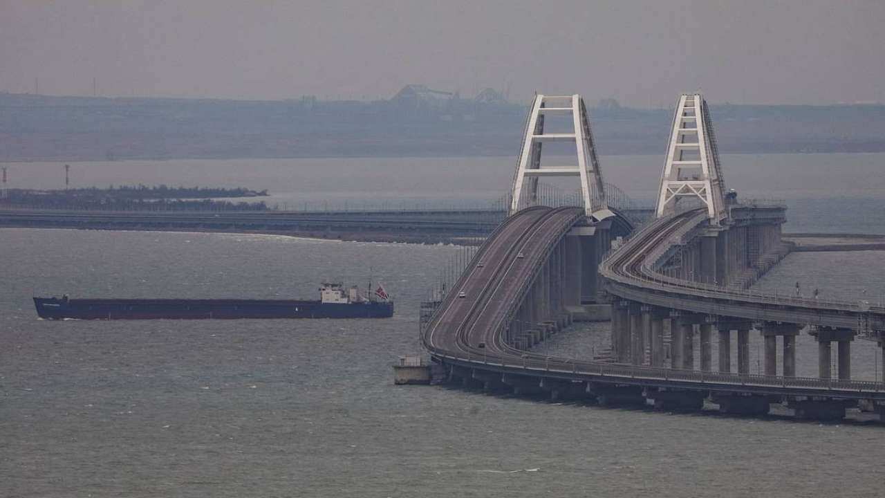 У Крымского моста увеличили количество постов досмотра