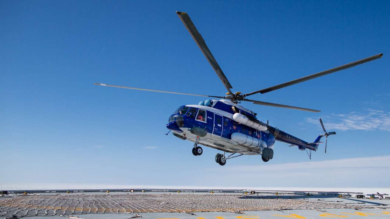 На Алтае потерпел крушение вертолет Ми-8Т с туристами