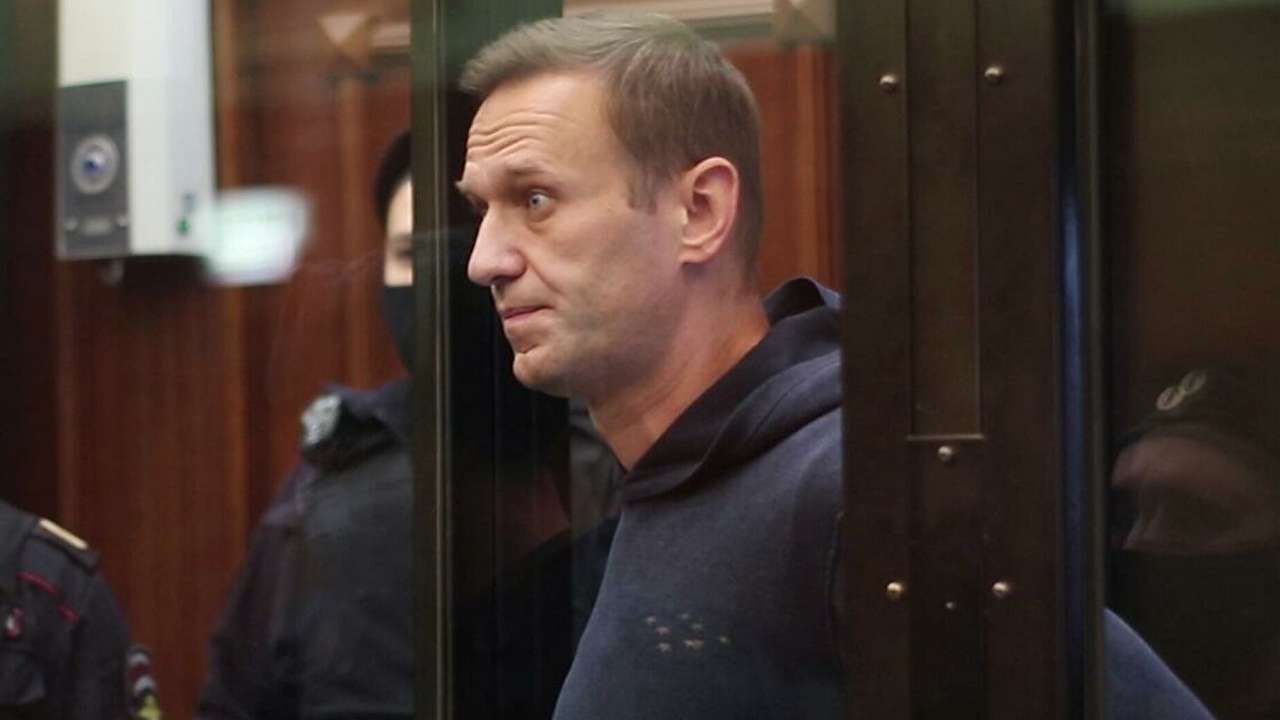 Суд вынес Навальному новый приговор по делу об экстремизме