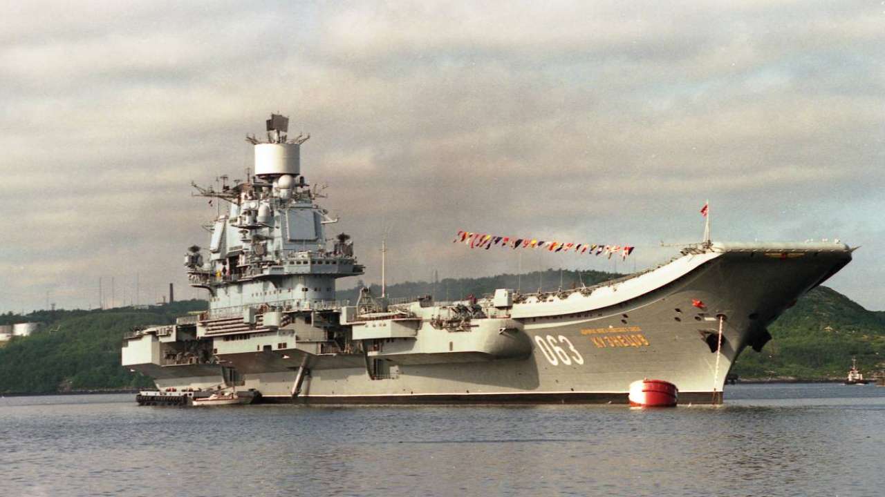 «Адмирал Кузнецов» и «Адмирал Нахимов» вернутся в состав ВМФ в 2024 году