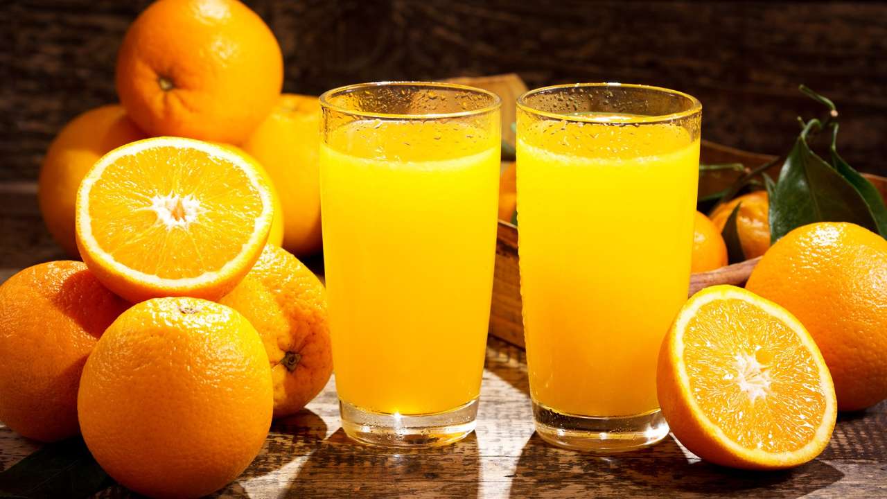 Производители заявили об угрозе дефицита апельсинового сока в России