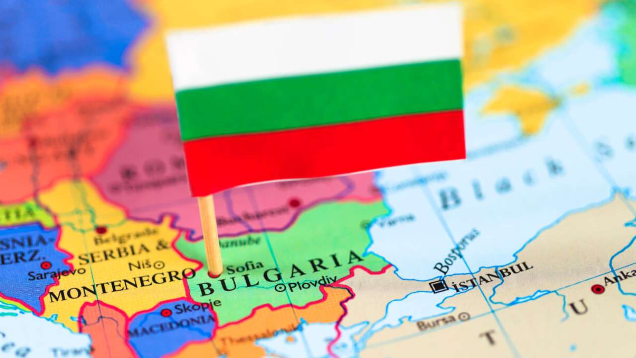 Болгария ввела запрет на въезд автомобилей с российскими номерами