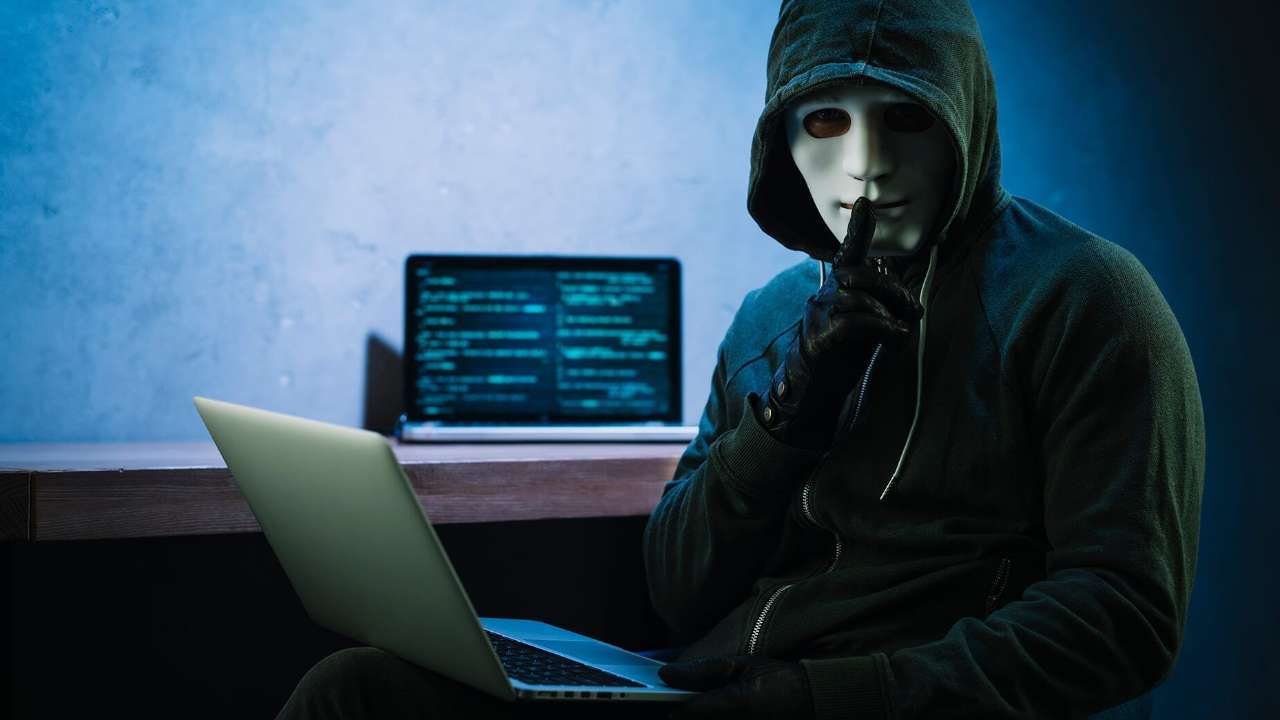 Госдума рассмотрит вопрос легализации «белых» хакеров