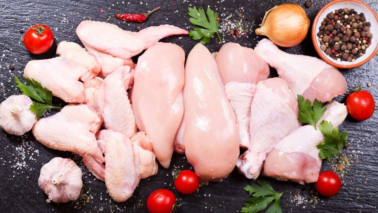 В России отменяются таможенные пошлины на ввоз замороженного куриного мяса 