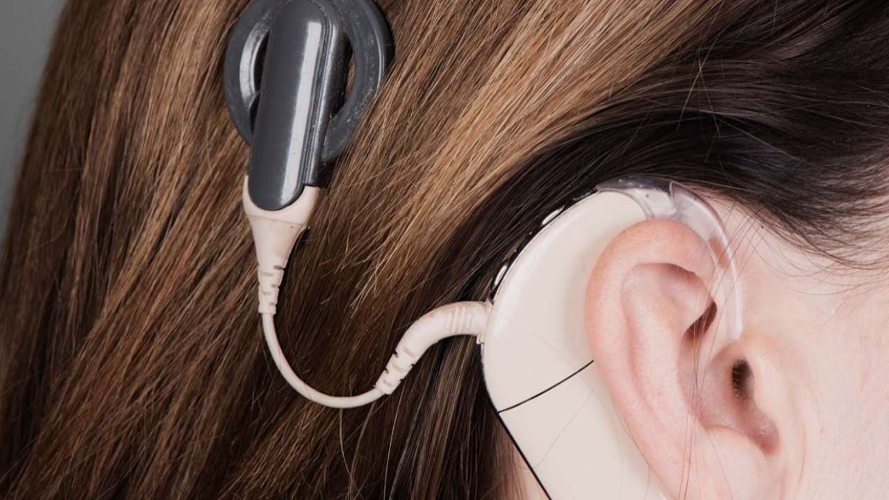 В России импортозаместили костные вибраторы для слуховых аппаратов