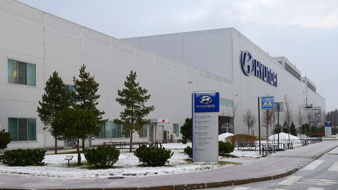 Бывший завод Hyundai в Санкт-Петербурге возобновил работу после почти двухлетнего простоя