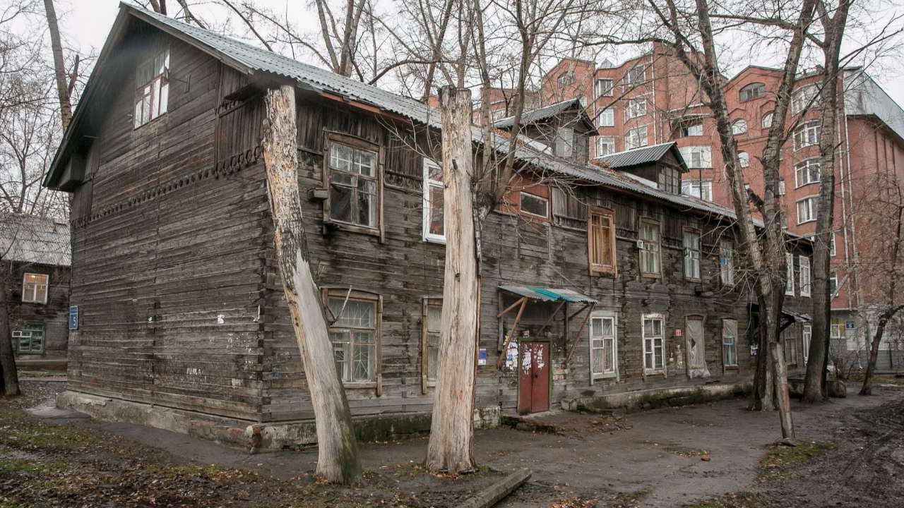 В 2023 году 193 тыс. россиян были переселены из аварийного жилья 